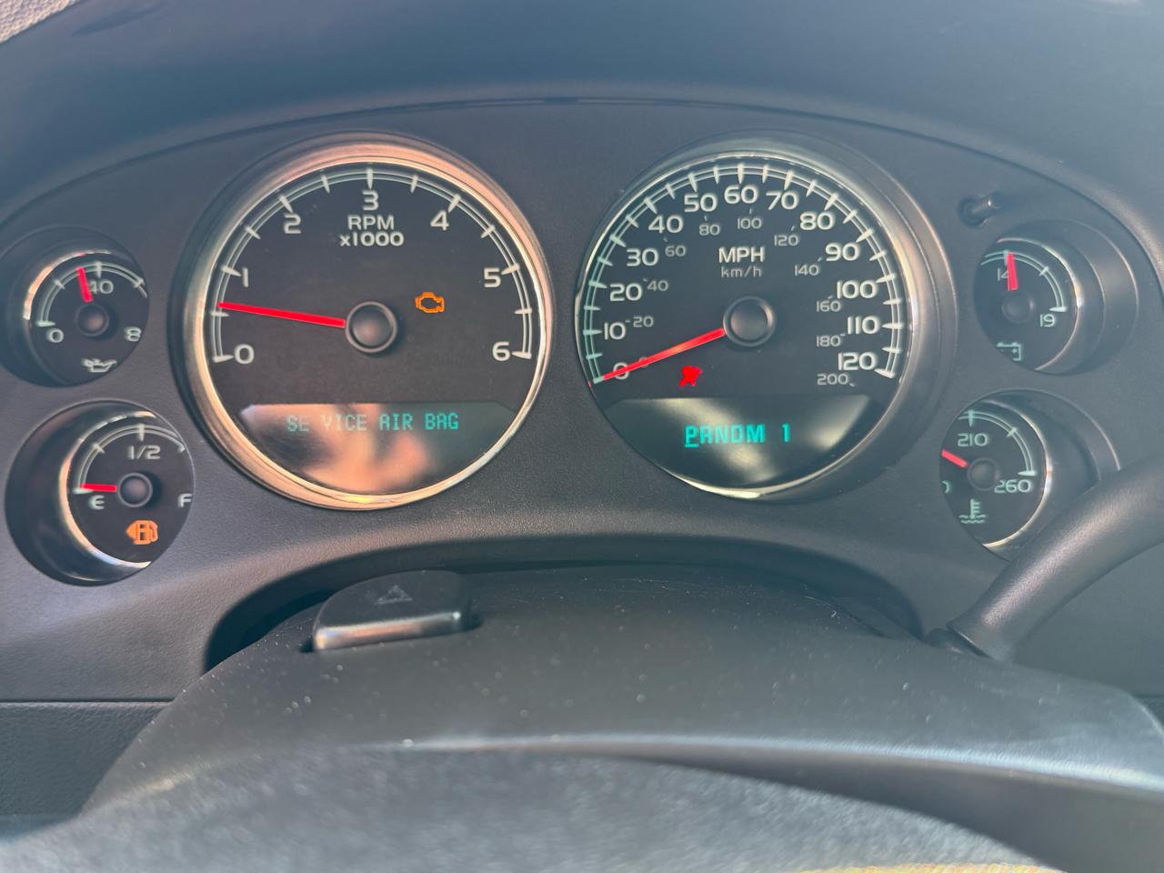 Chevrolet Suburban LS 2500 4WD 2009