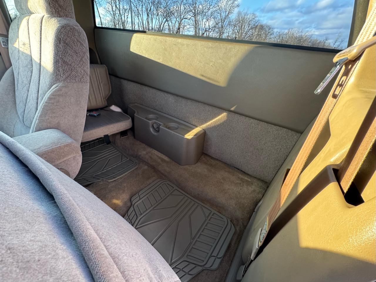 GMC Sonoma SL Ext. Cab 2WD 2002