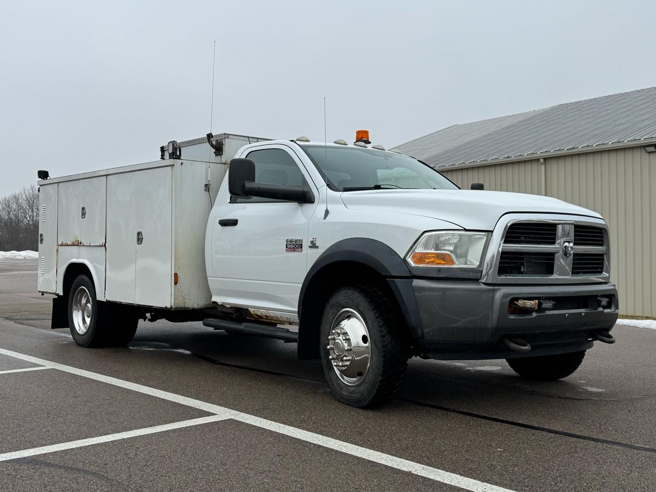 Dodge Ram 5500 Regular Cab 2WD 2011