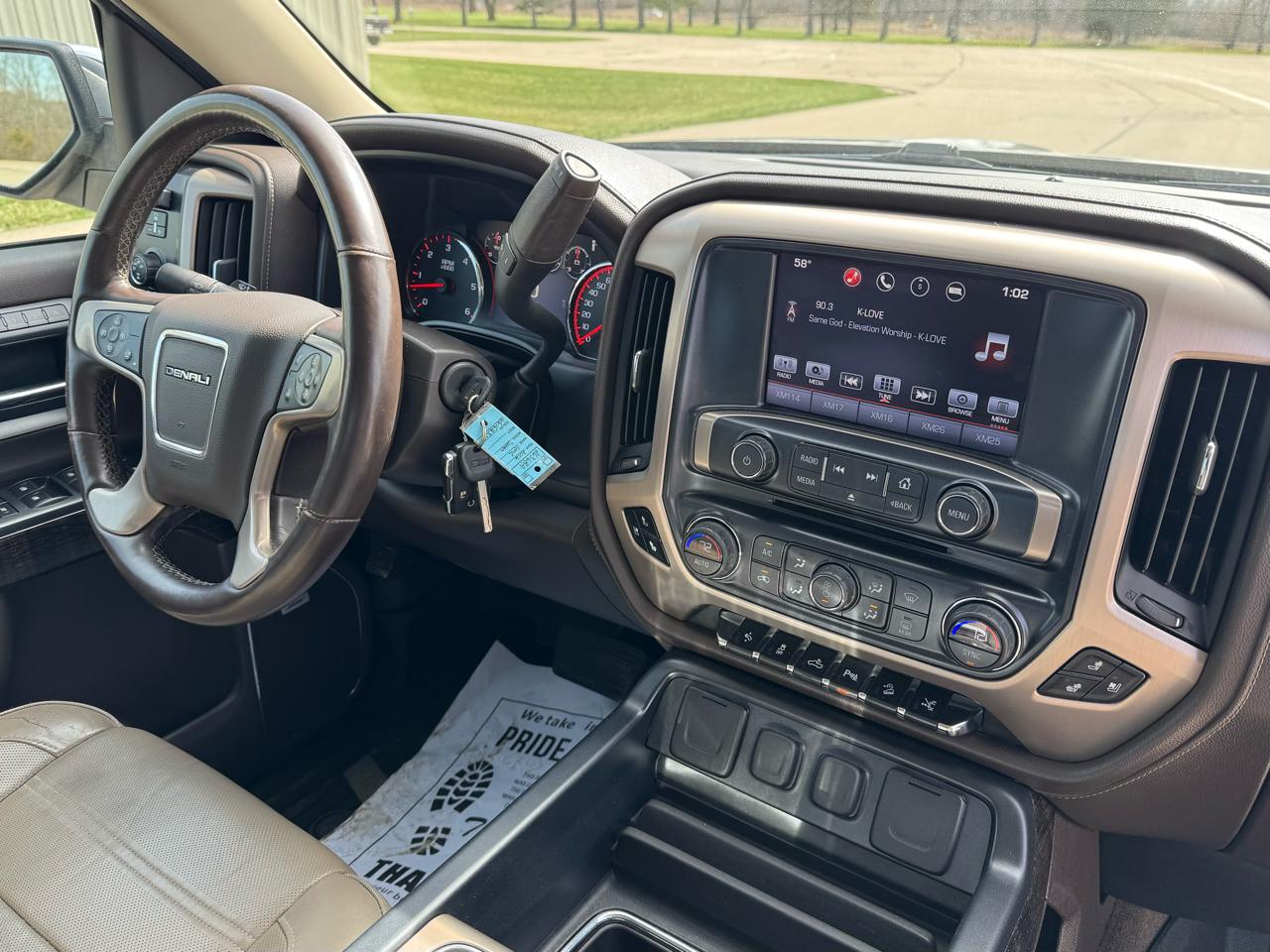 GMC Sierra 1500 Denali Crew Cab Long Box 4WD 2016