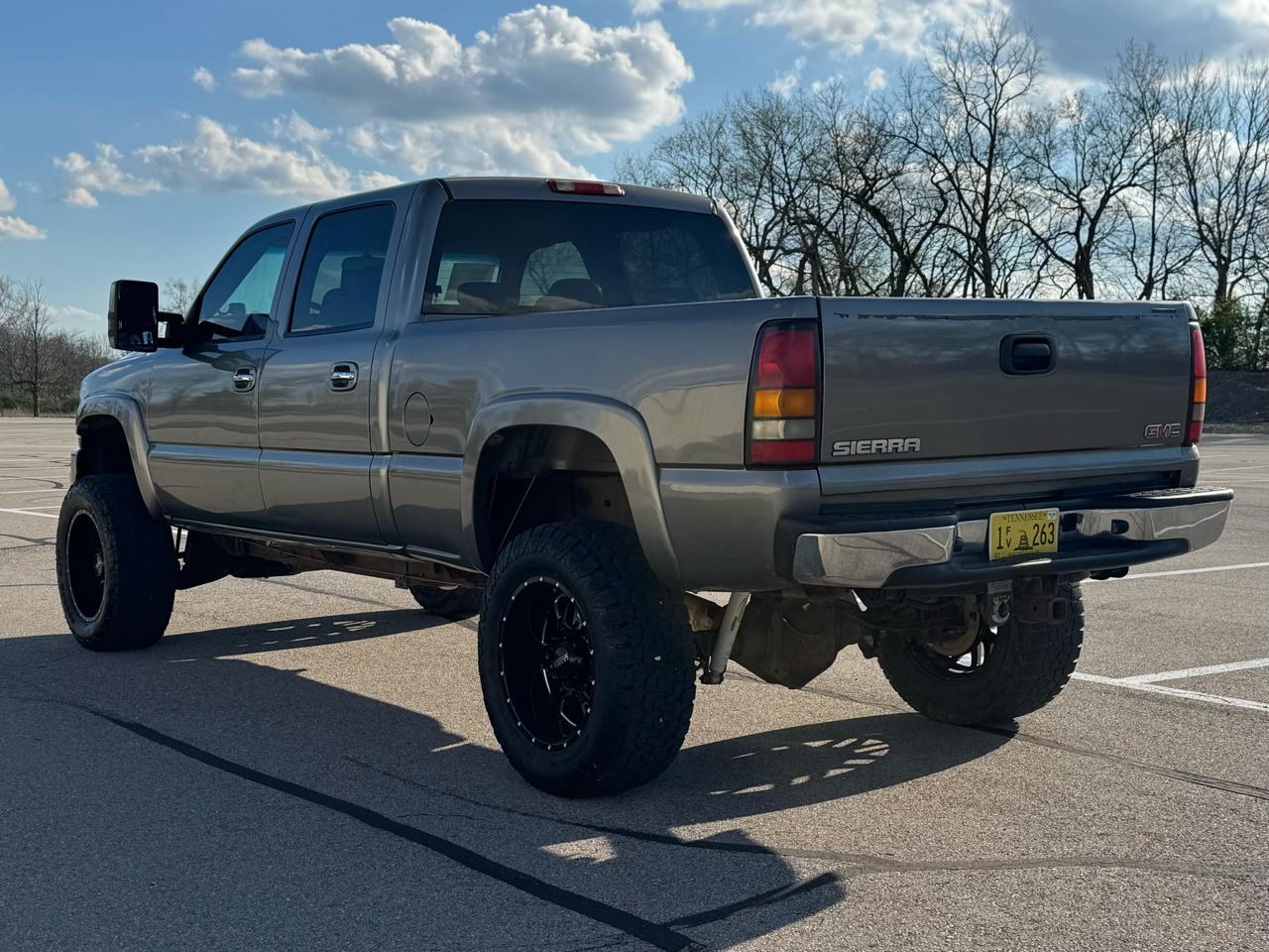 GMC Sierra 2500HD SLT Crew Cab 4WD 2006