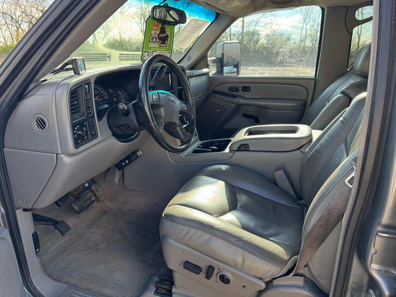 GMC Sierra 2500HD SLT Crew Cab 4WD 2006