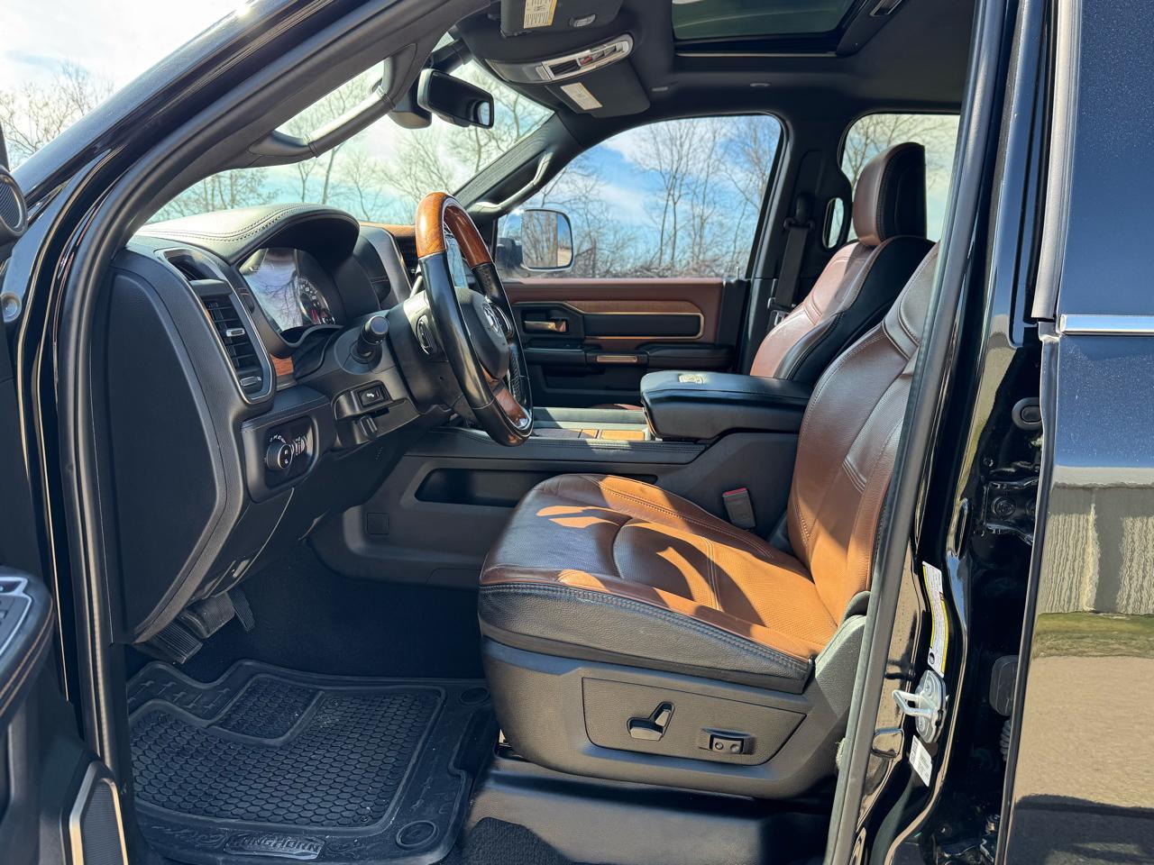 RAM 2500 Longhorn Mega Cab 4WD 2022