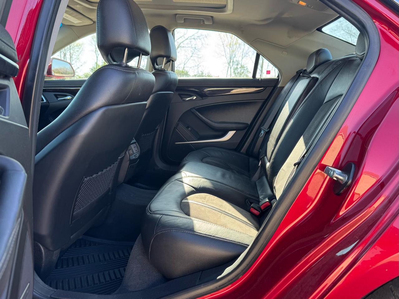 Cadillac CTS Luxury AWD 2012