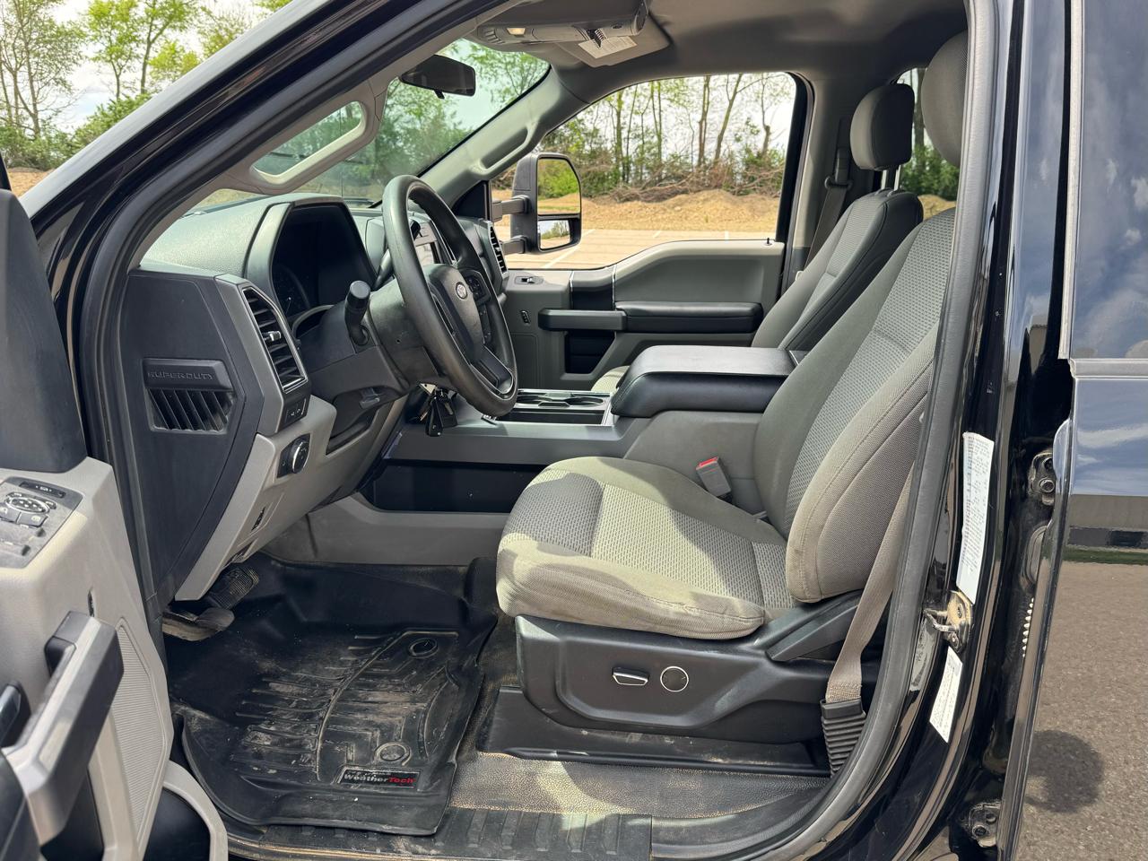 Ford F-550 Crew Cab DRW 4WD 2019