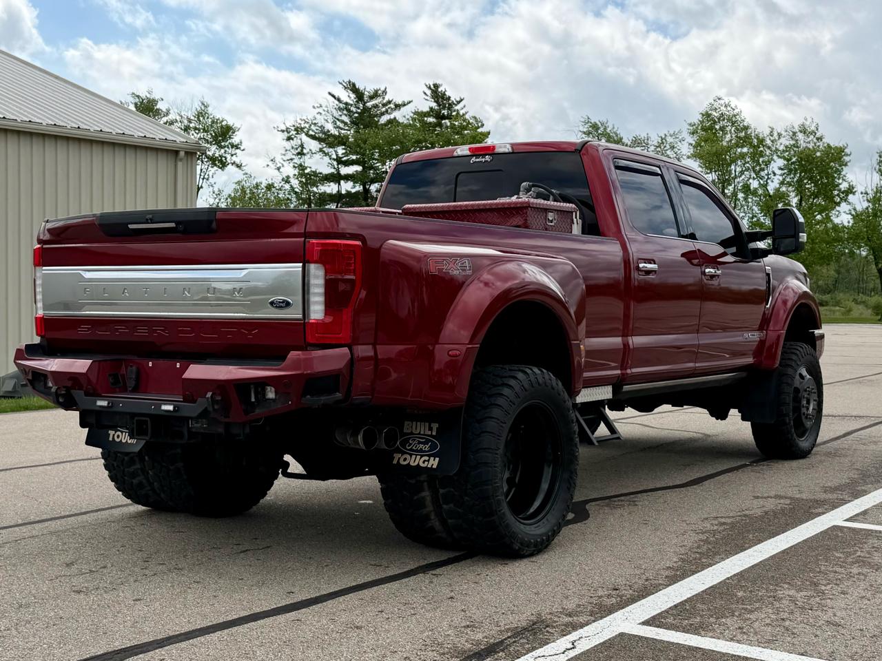 Ford F-450 SD XL Crew Cab DRW 4WD 2017