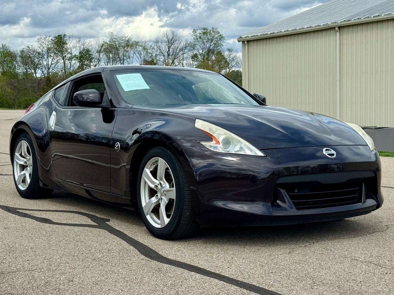Nissan Z 370Z NISMO Coupe 2011