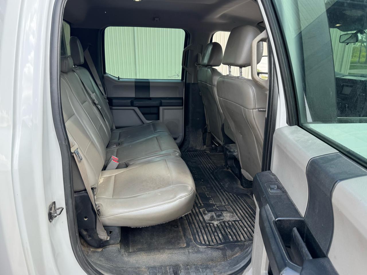 Ford F-550 Crew Cab DRW 4WD 2017