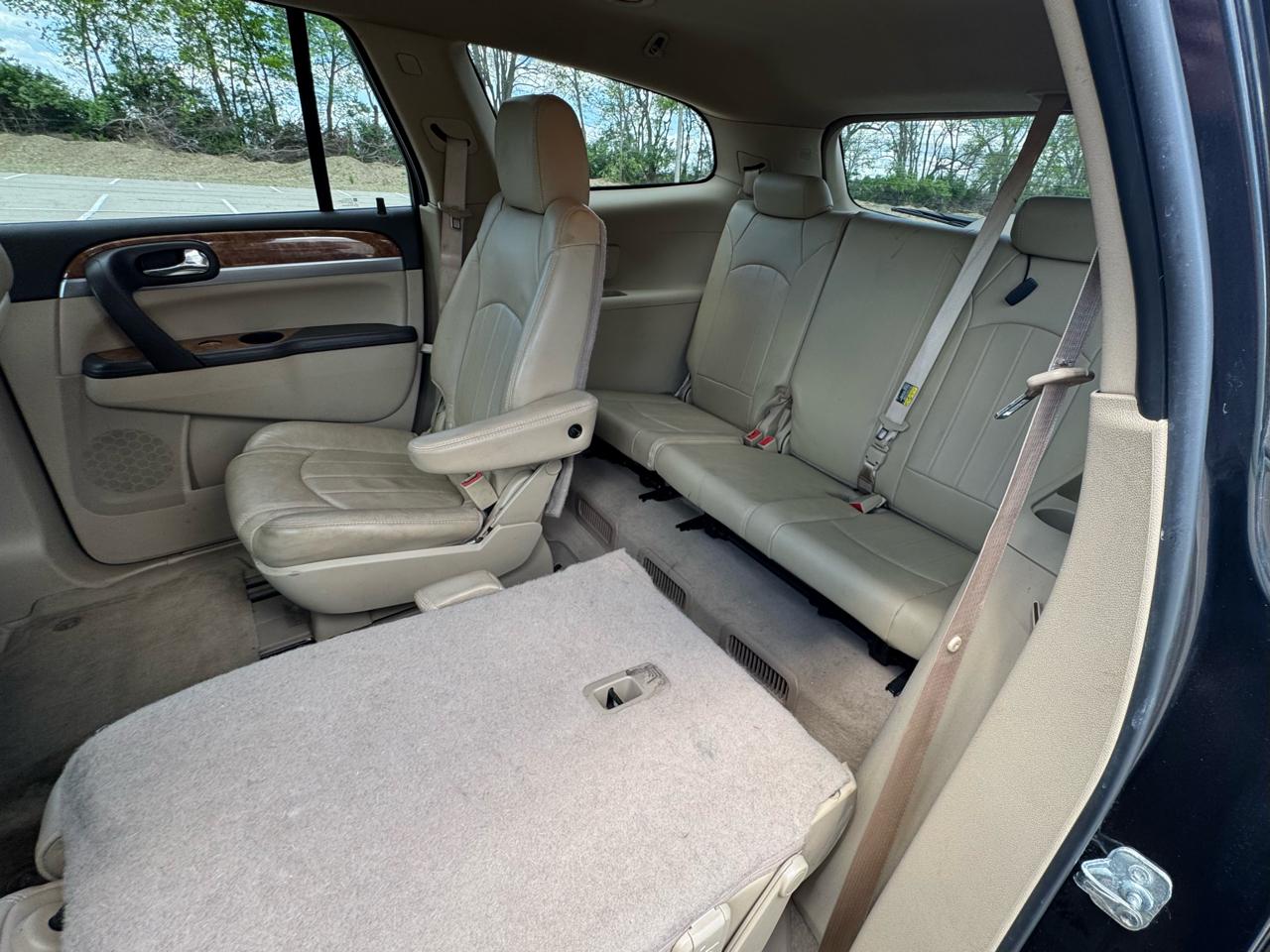Buick Enclave Leather AWD 2012