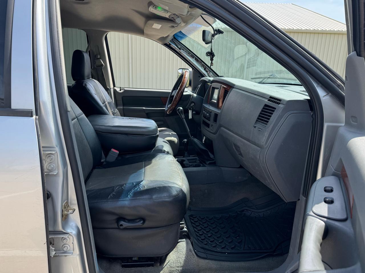 Dodge Ram 2500 ST Quad Cab 4WD 2006