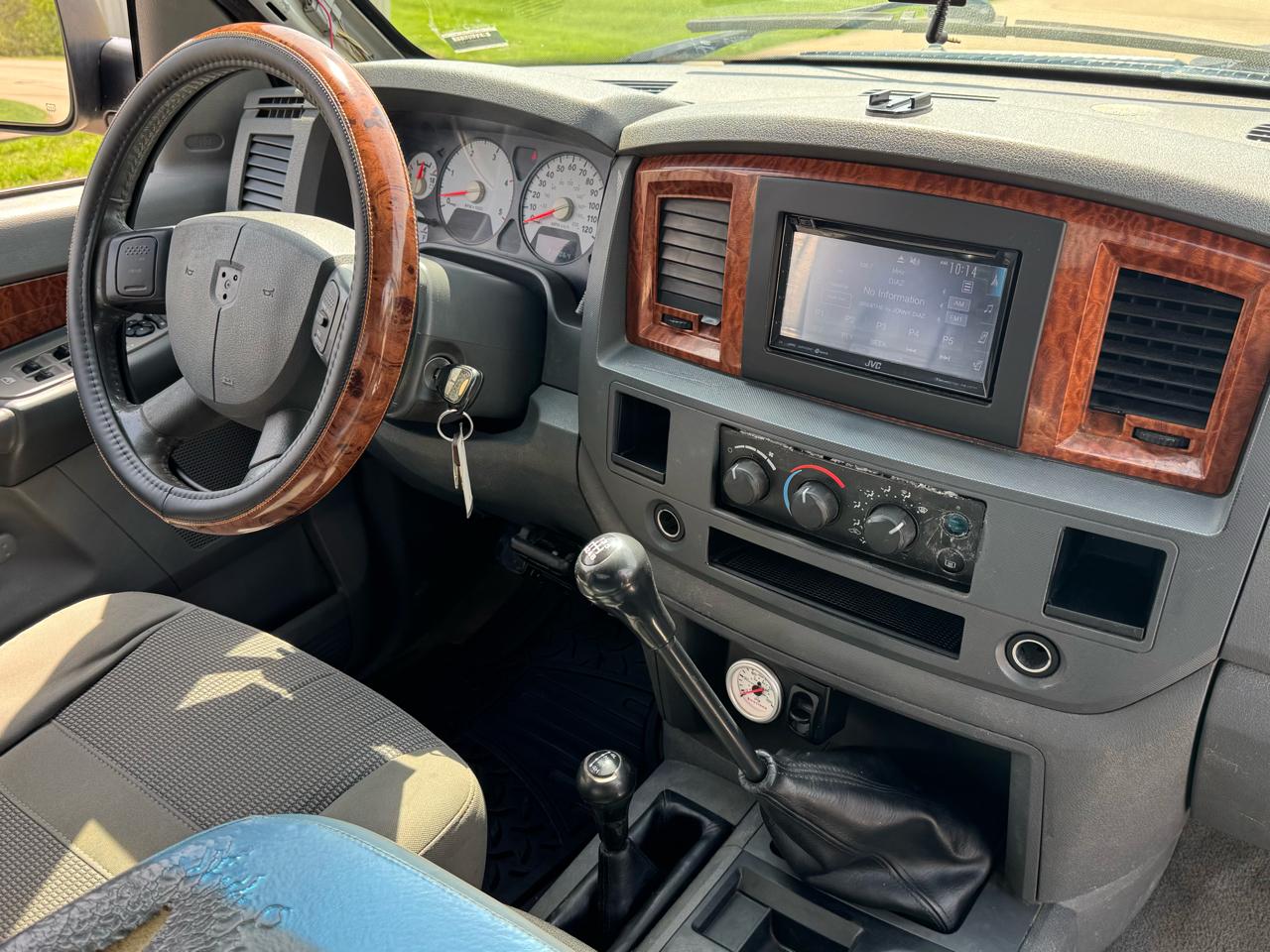 Dodge Ram 2500 ST Quad Cab 4WD 2006