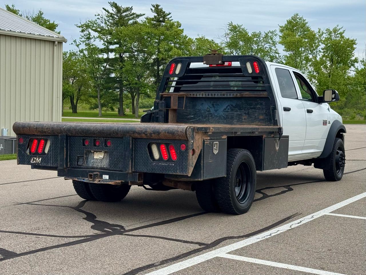 Dodge Ram 5500 Crew Cab 2WD 2011