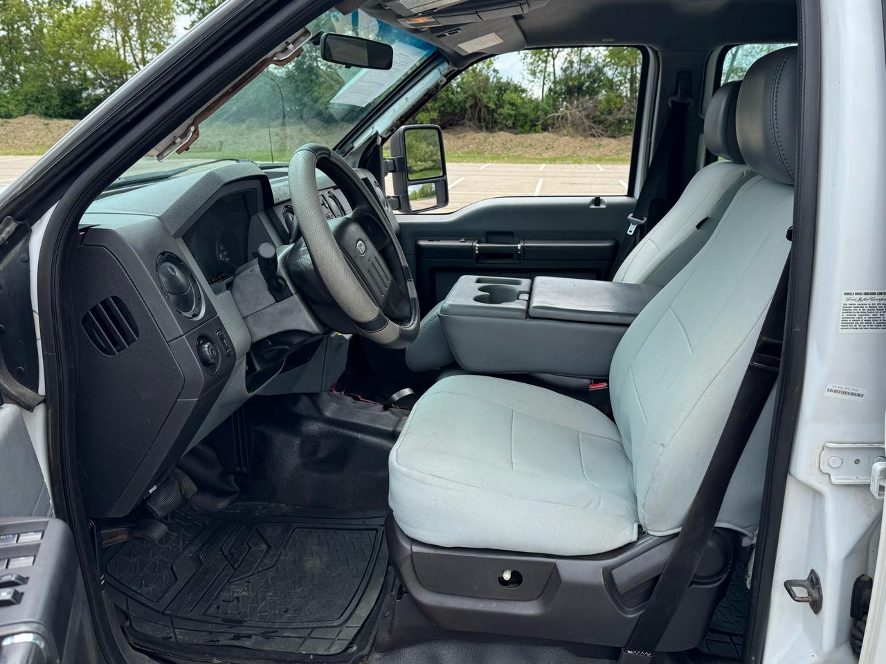 Ford F-450 SD Crew Cab DRW 4WD 2012