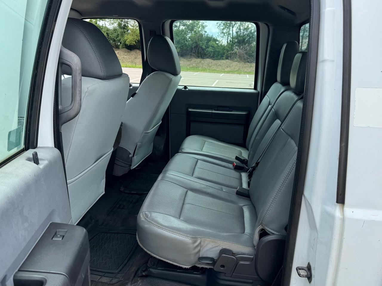 Ford F-450 SD Crew Cab DRW 4WD 2012