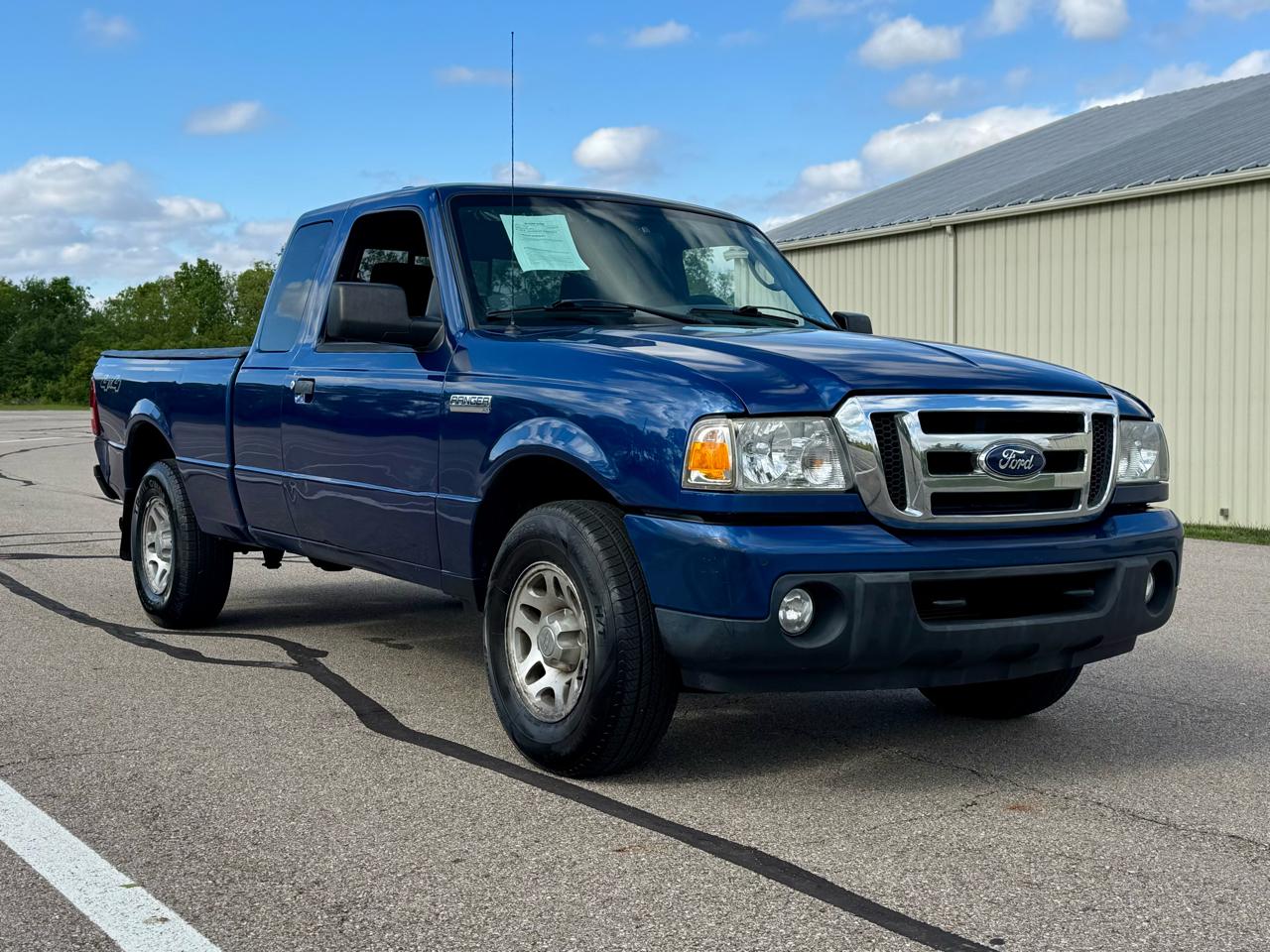 Ford Ranger XLT SuperCab 4-Door 4WD 2011