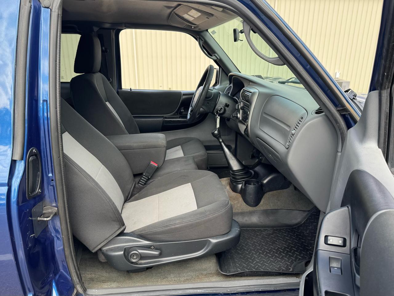 Ford Ranger XLT SuperCab 4-Door 4WD 2011