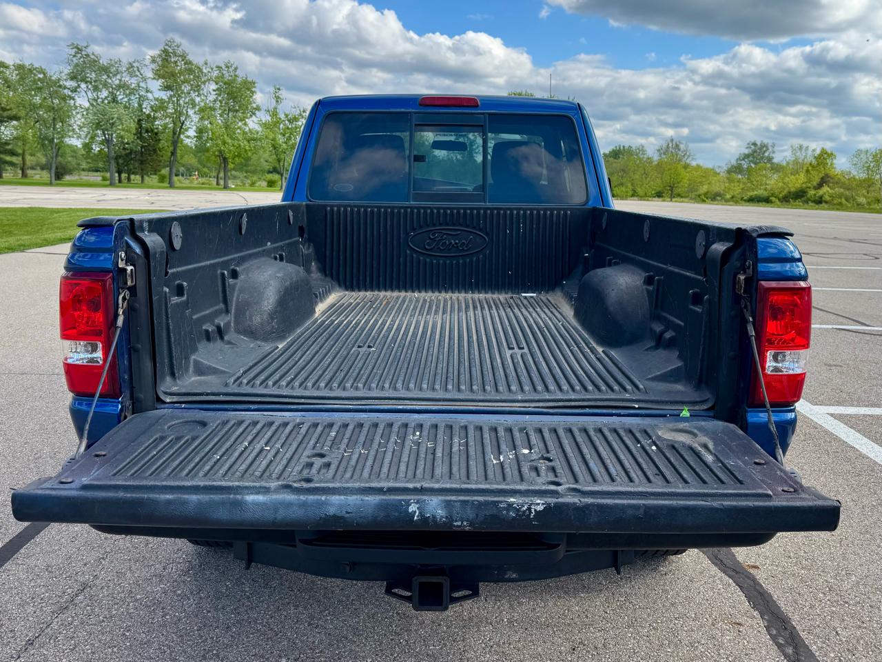 Ford Ranger XLT SuperCab 4-Door 4WD 2011