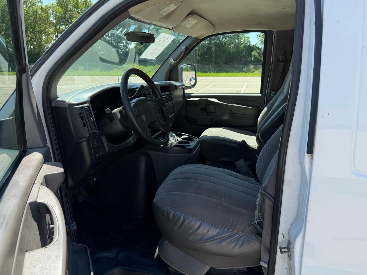 Chevrolet Express 2500 Cargo 2006