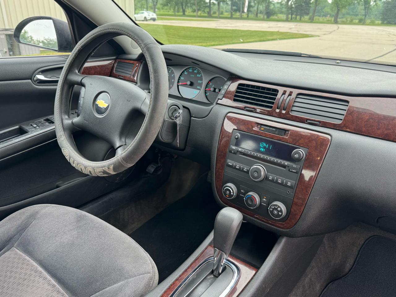 Chevrolet Impala LS 2011