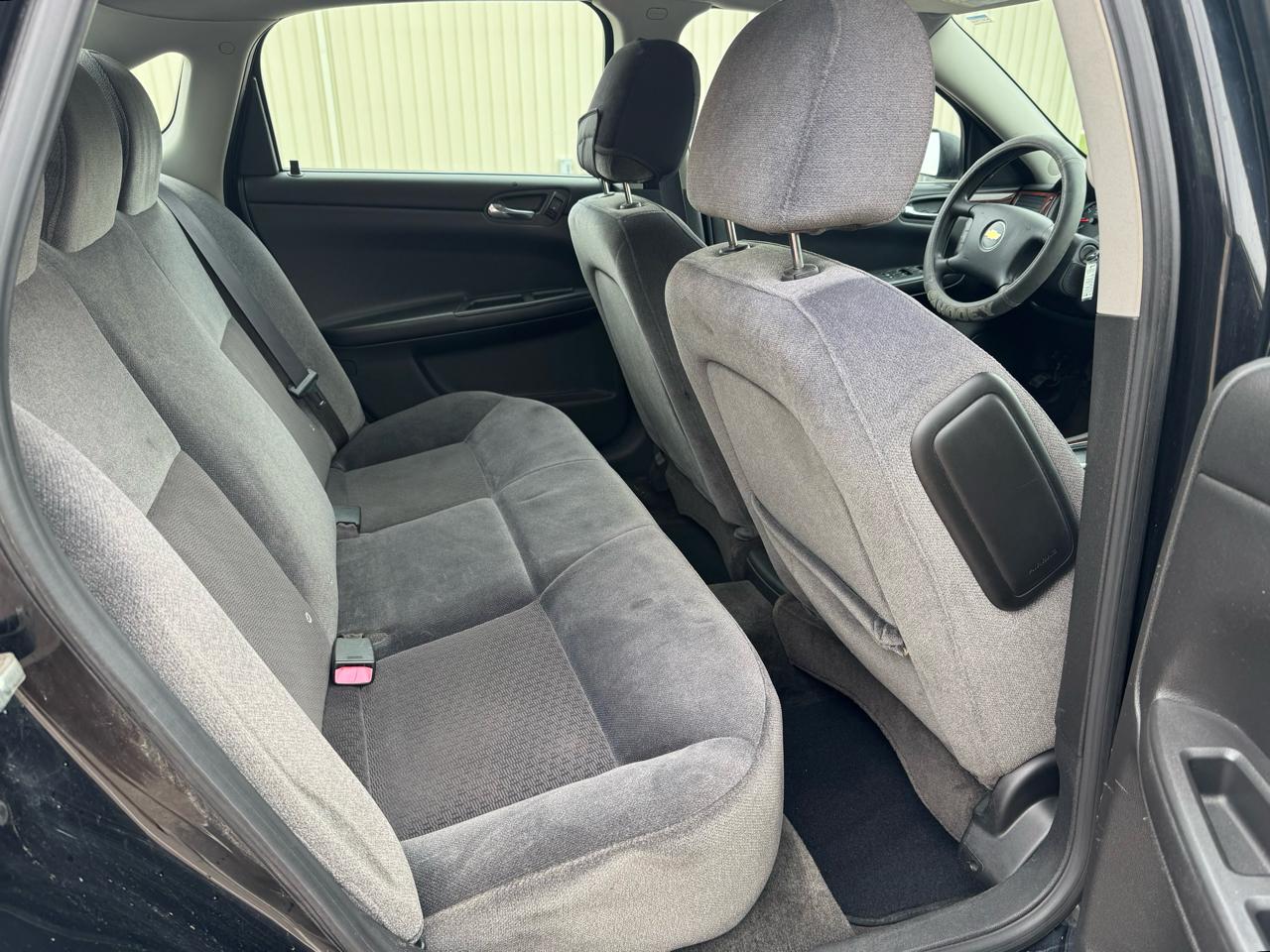 Chevrolet Impala LS 2011