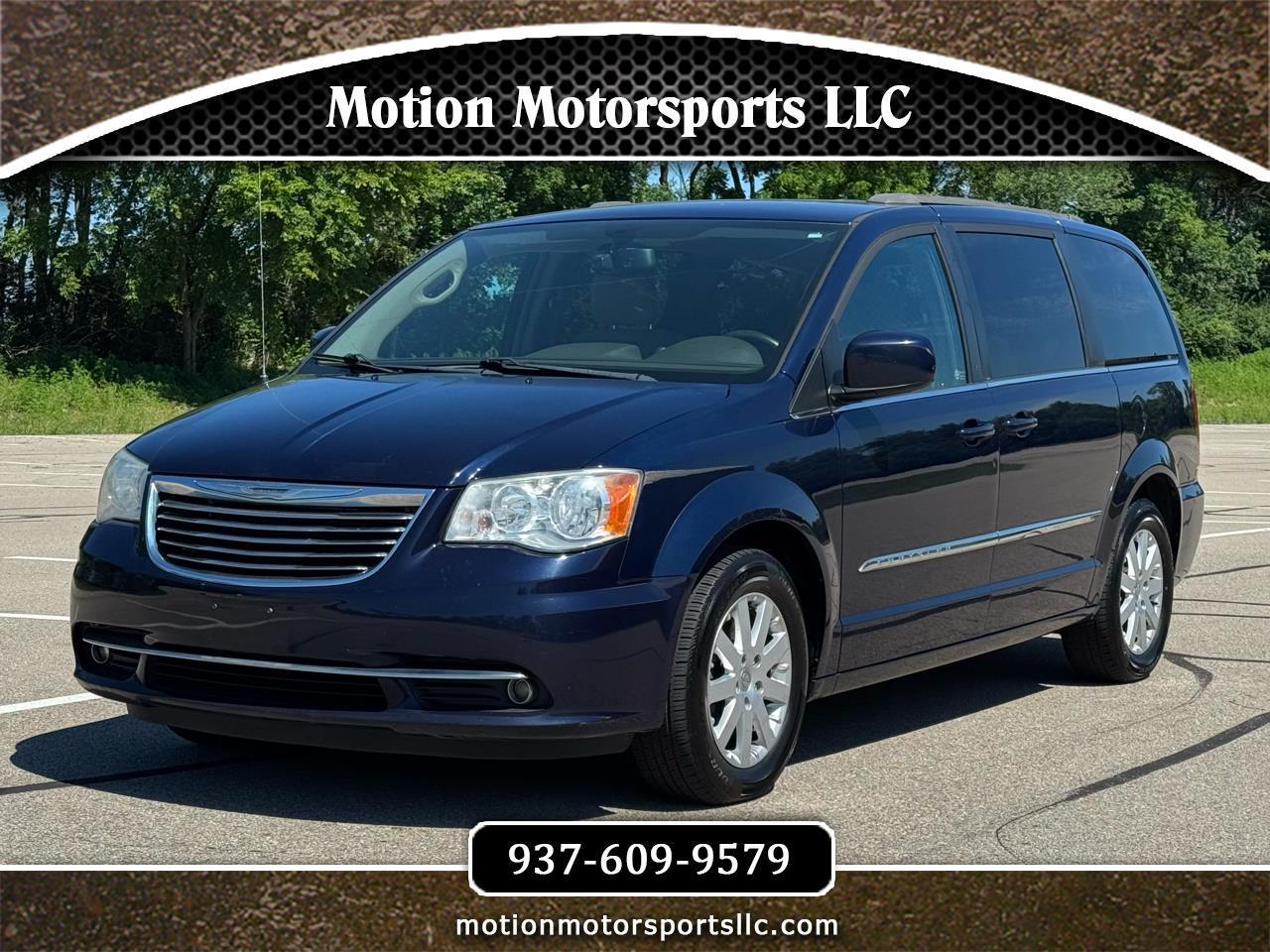 2014 Chrysler Town & Country Touring
