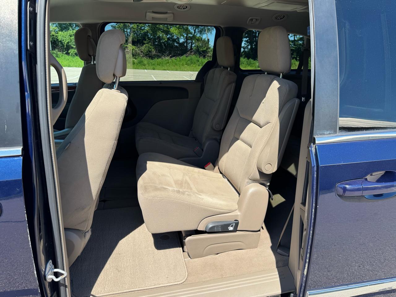 Chrysler Town & Country Touring 2014