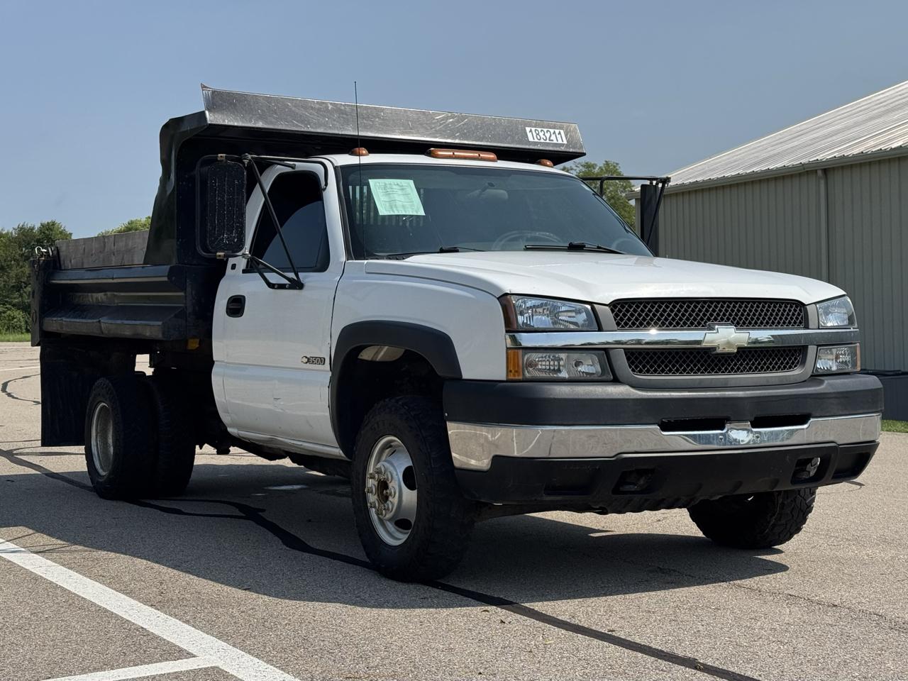 Chevrolet Silverado 3500 Work Truck 4WD 2004