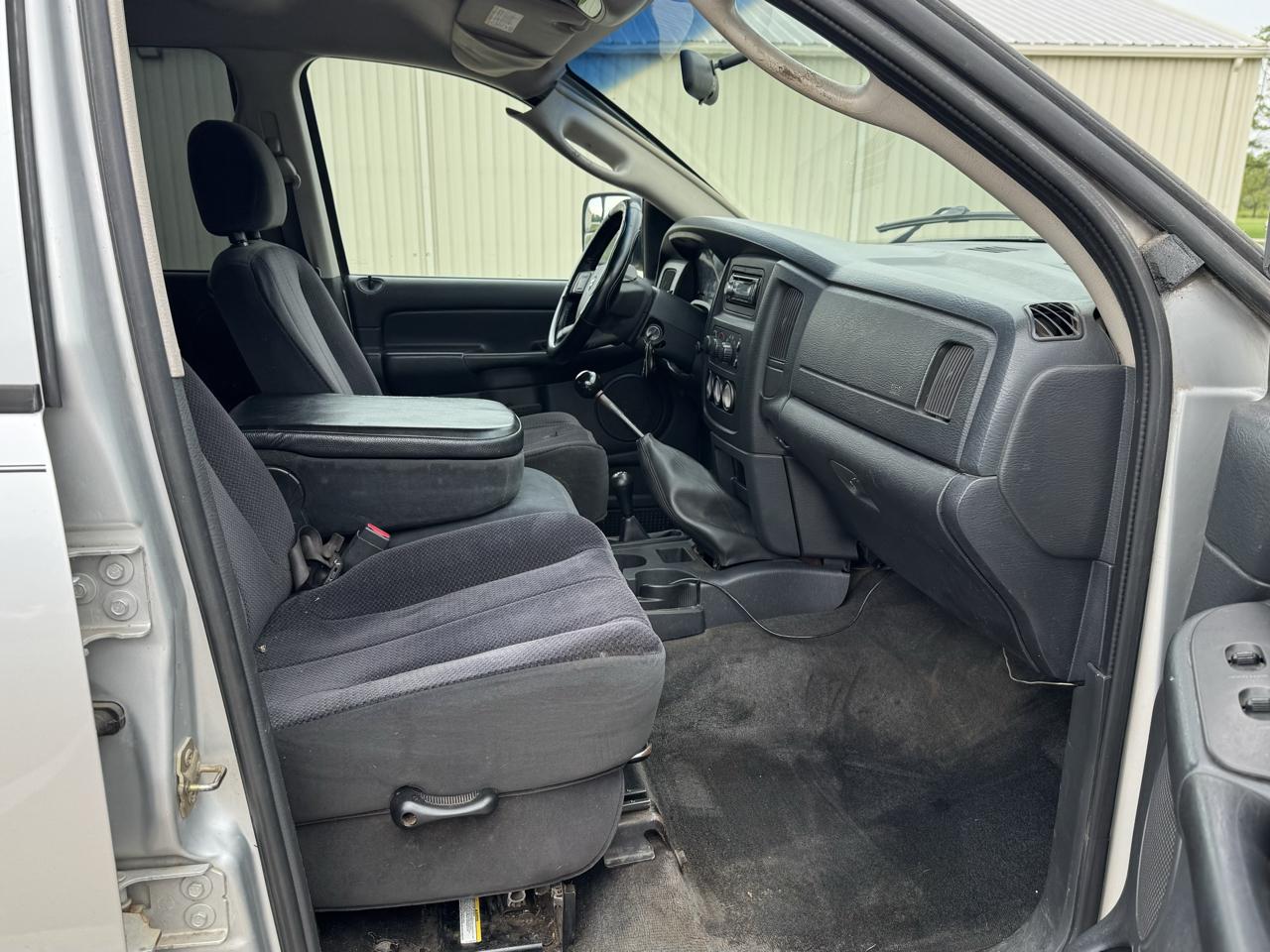 Dodge Ram 3500 SLT Quad Cab Long Bed 4WD 2005