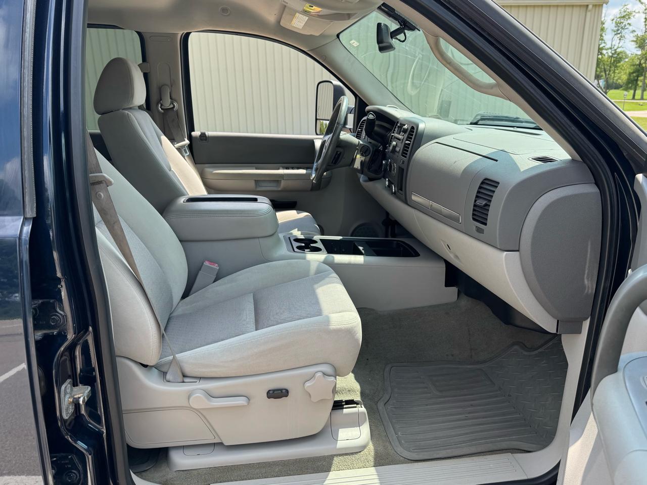 GMC Sierra 3500HD SLE2 Crew Cab DRW 4WD 2008