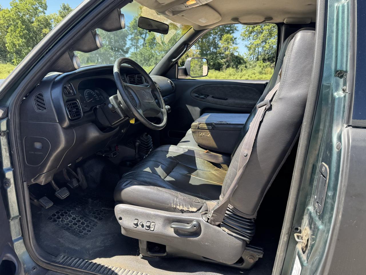 Dodge Ram 2500 Quad Cab Short Bed 4WD 1999