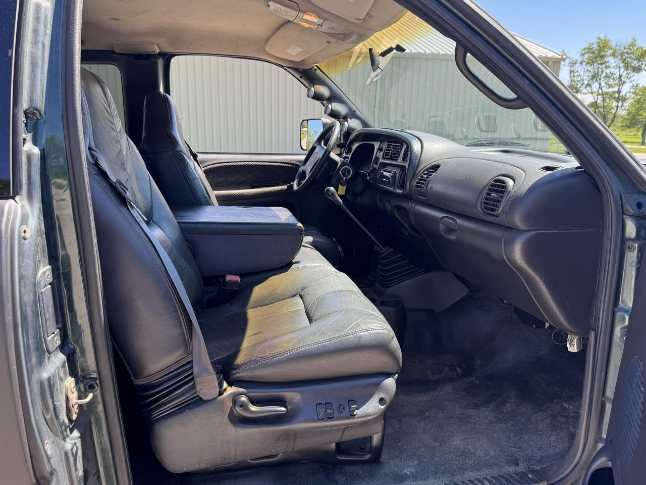 Dodge Ram 2500 Quad Cab Short Bed 4WD 1999