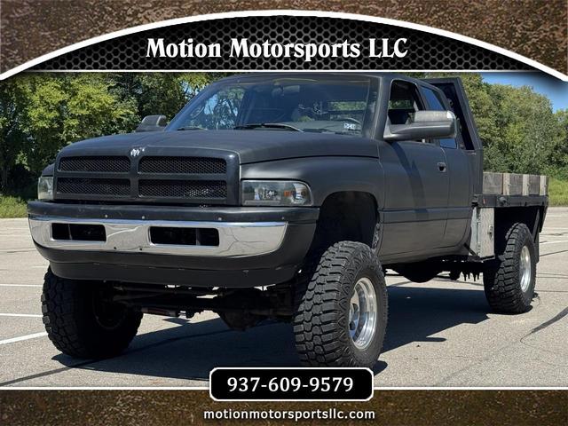 Black 1999 Dodge RAM 2500 Pickup Truck Four-Wheel Drive Manual