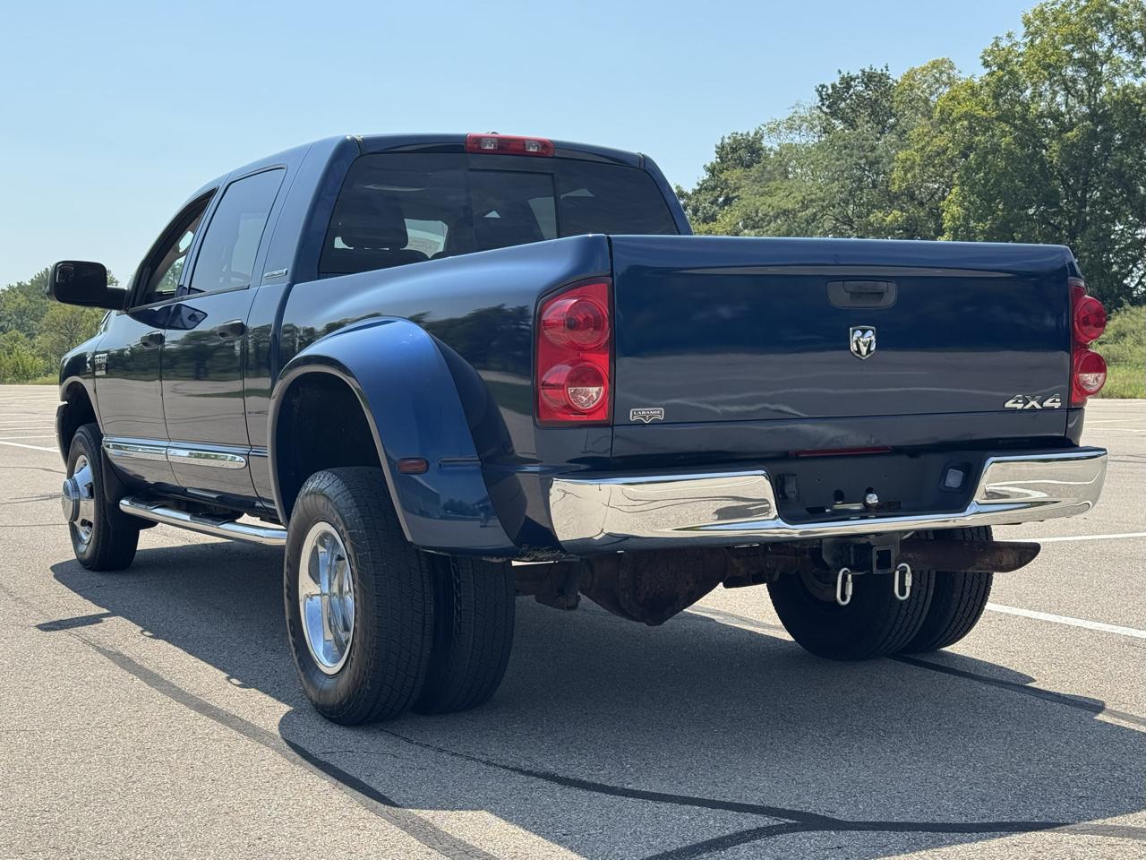 Dodge Ram 3500 SLT Mega Cab 4WD DRW 2007