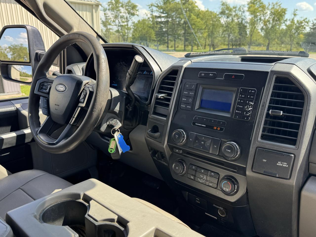 Ford F-550 Crew Cab DRW 2WD 2018