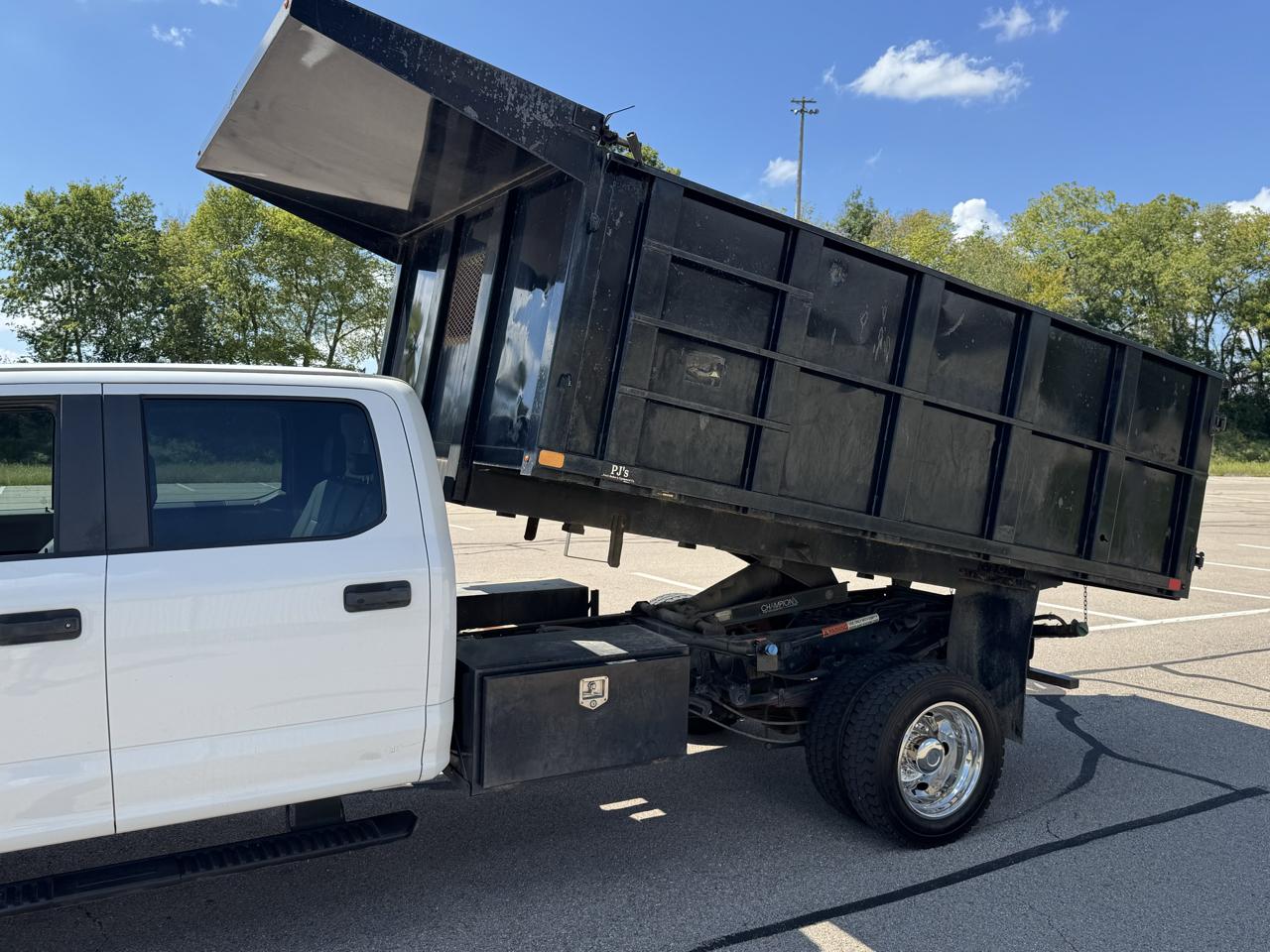 Ford F-550 Crew Cab DRW 2WD 2018