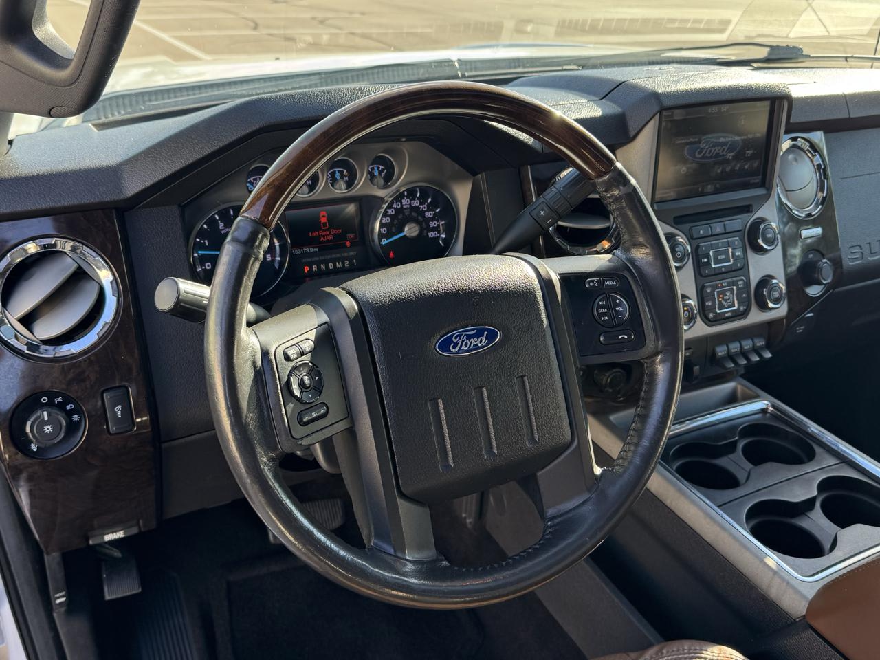 Ford F-250 SD Lariat Crew Cab 4WD 2016