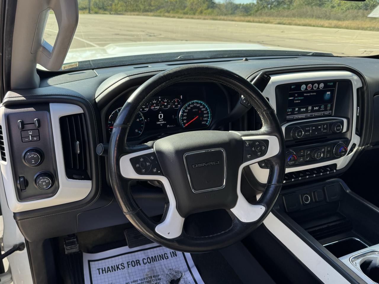 GMC Sierra 2500HD Denali Crew Cab 4WD 2017