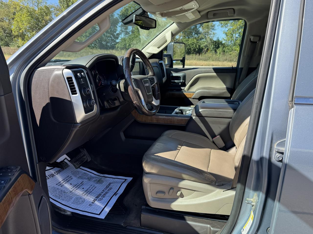 GMC Sierra 2500HD SLT Crew Cab 4WD 2015