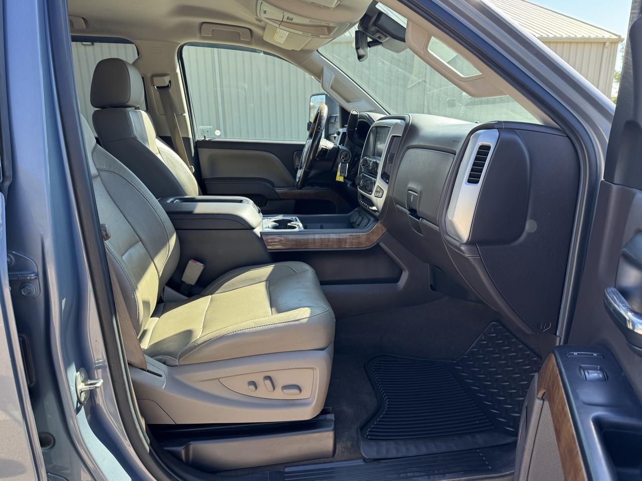 GMC Sierra 2500HD SLT Crew Cab 4WD 2015