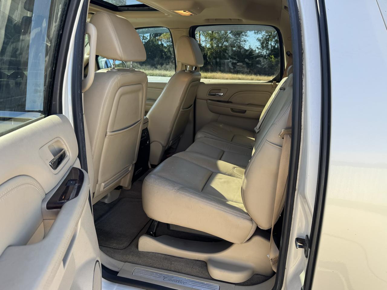 Cadillac Escalade EXT Sport Utility Truck 2009
