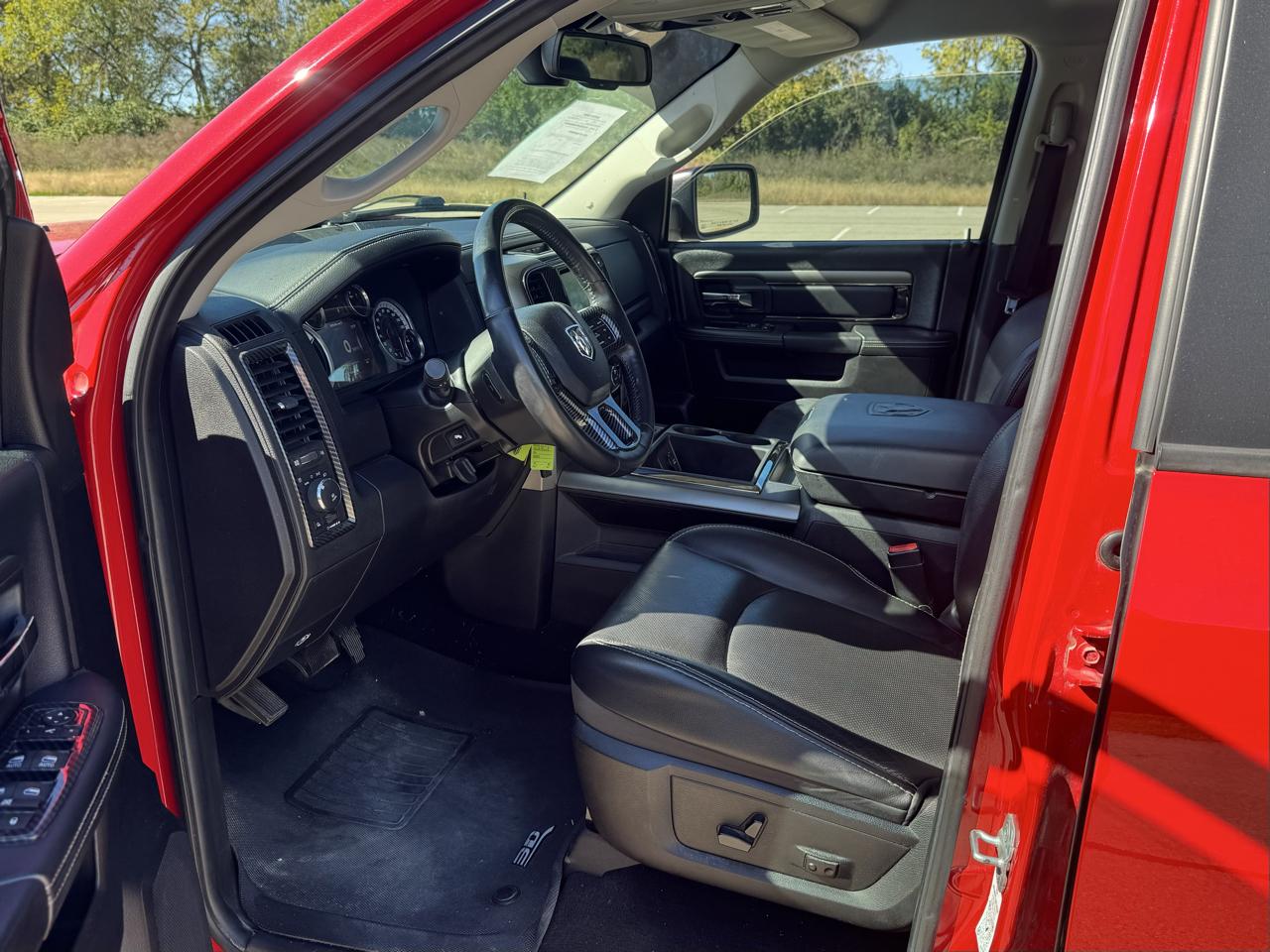 RAM 1500 Sport Quad Cab 4WD 2014