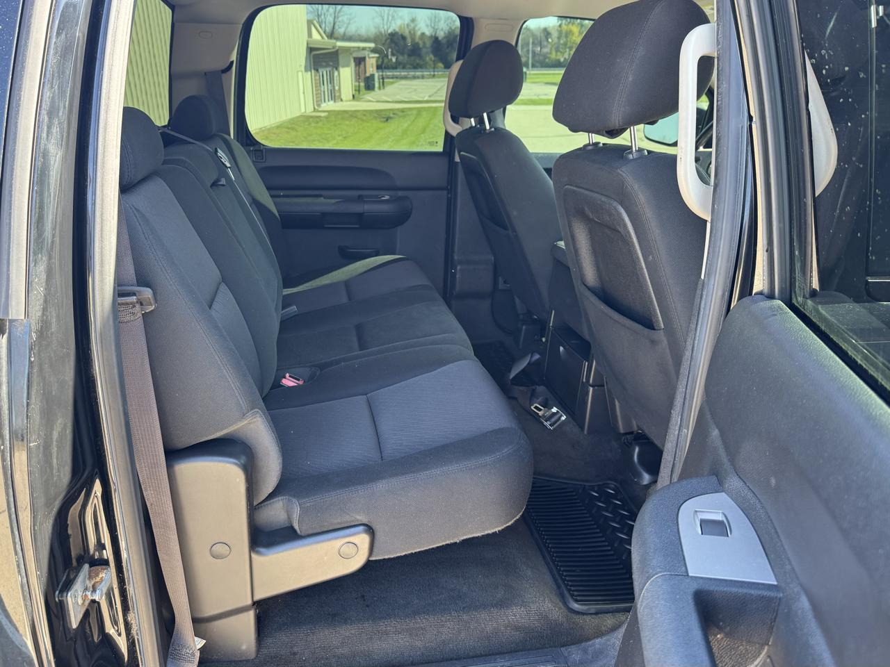 Chevrolet Silverado 1500 LT Crew Cab 4WD 2012