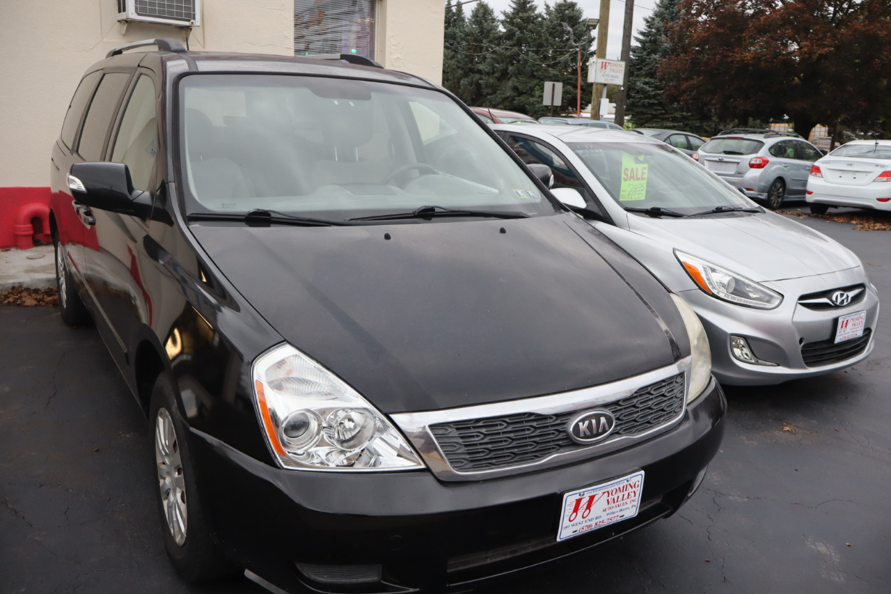 Kia Sedona LX LWB 2012 Kia Sedona LX LWB 2012