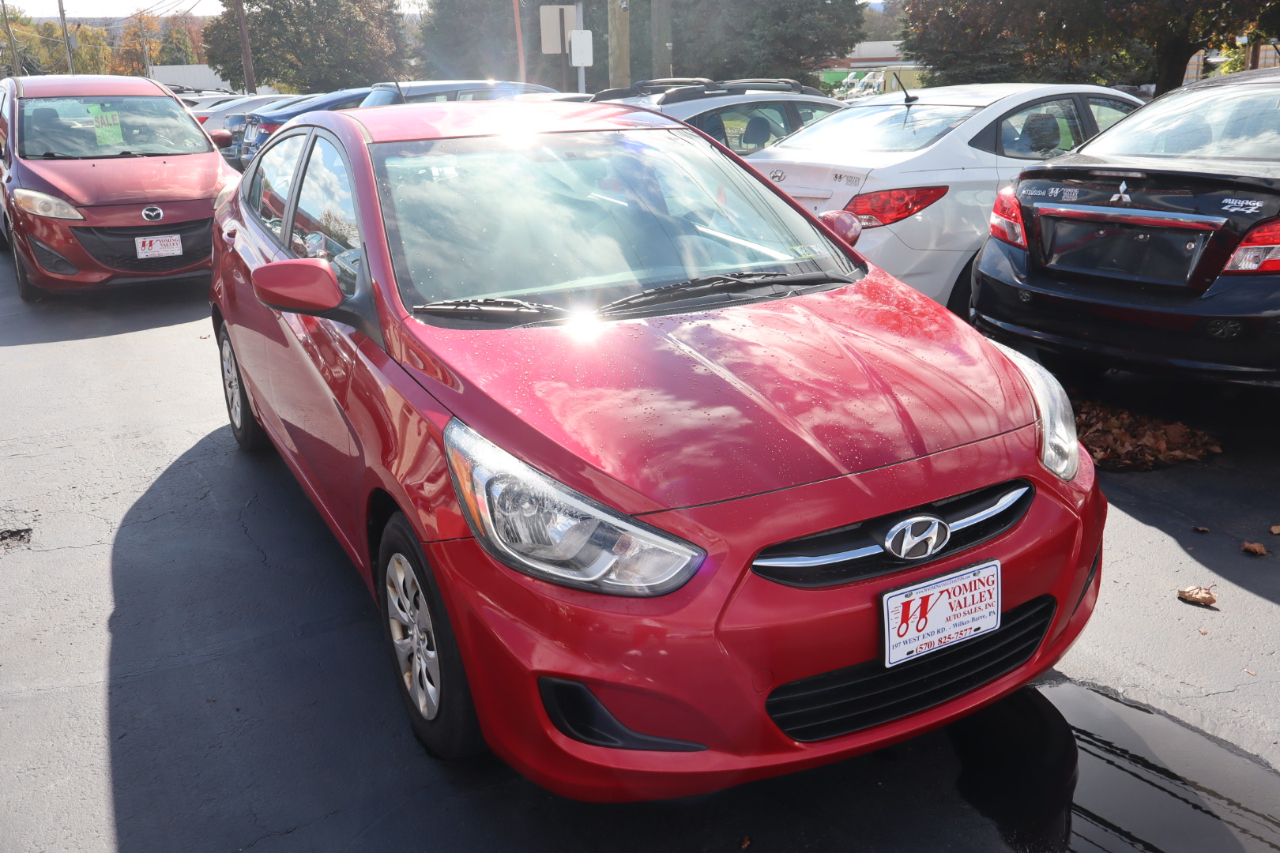 Hyundai Accent GLS 4-Door 6A 2015 Hyundai Accent GLS 4-Door 6A 2015