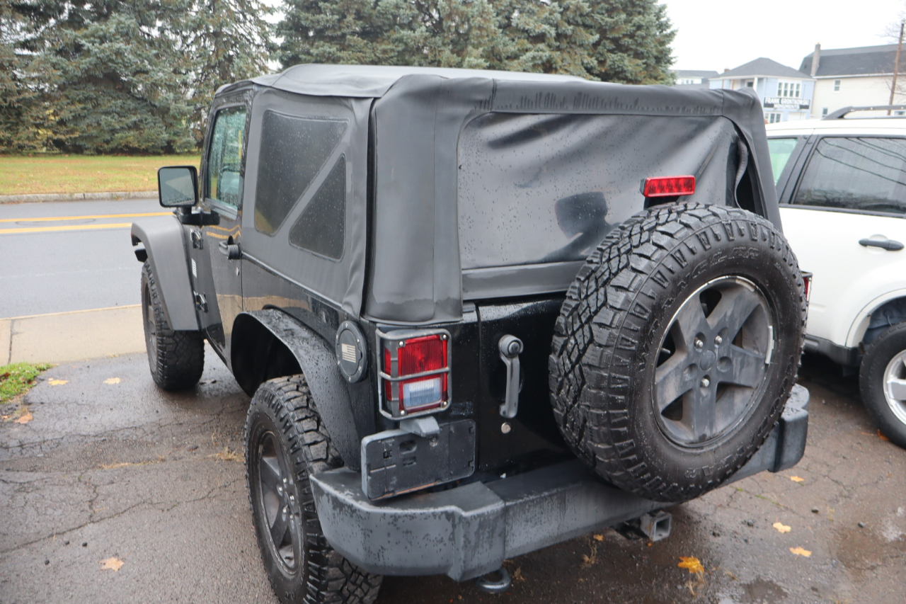 2010 Jeep Wrangler Sport photo 4