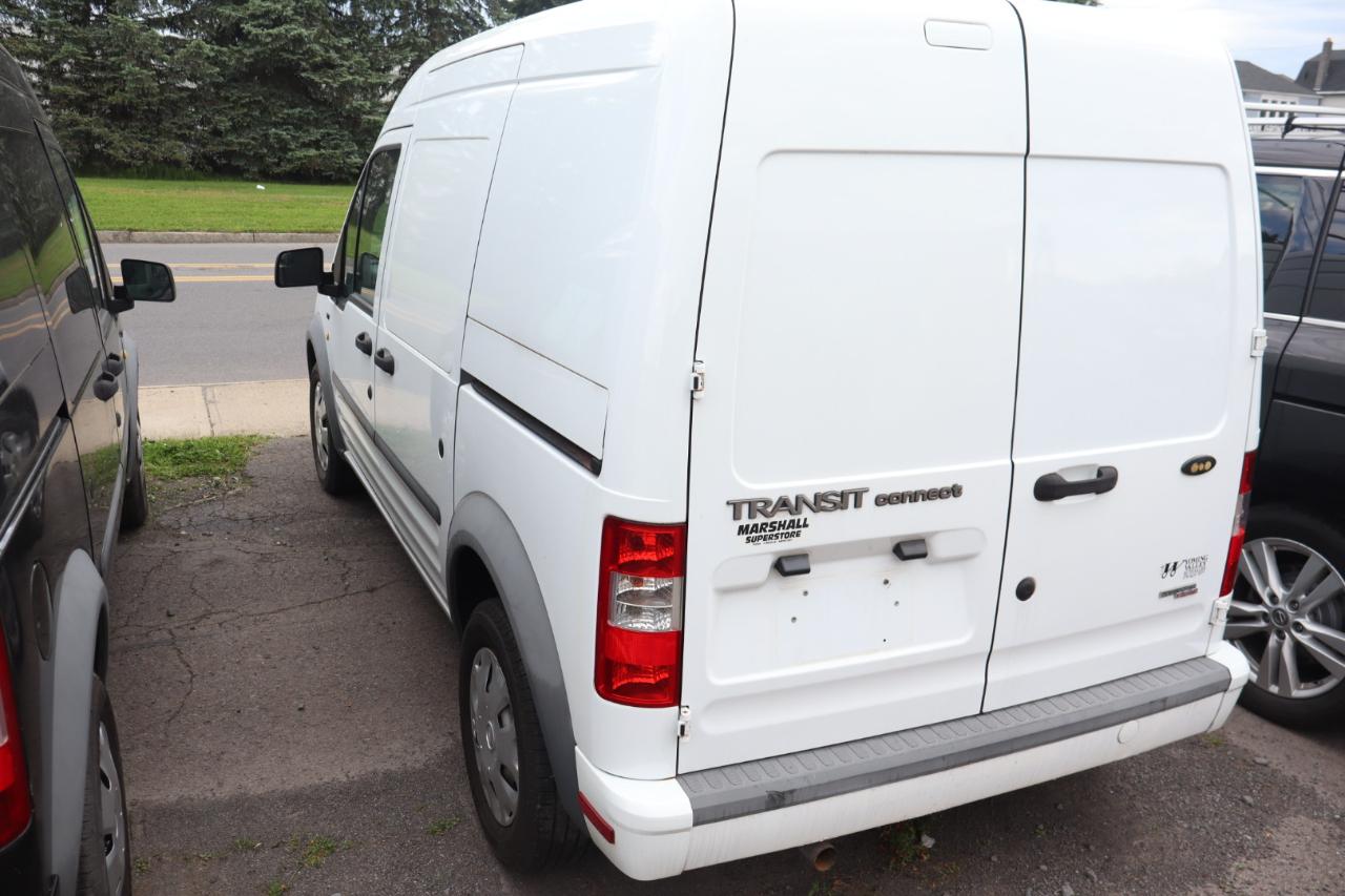 Ford Transit Connect XLT with Rear Door Glass 2012