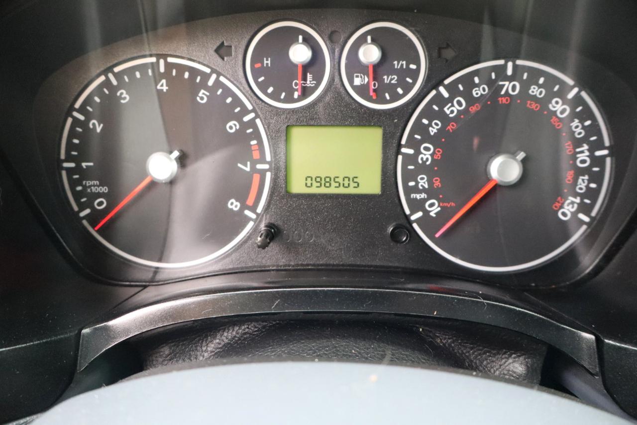 Ford Transit Connect XLT with Rear Door Glass 2012