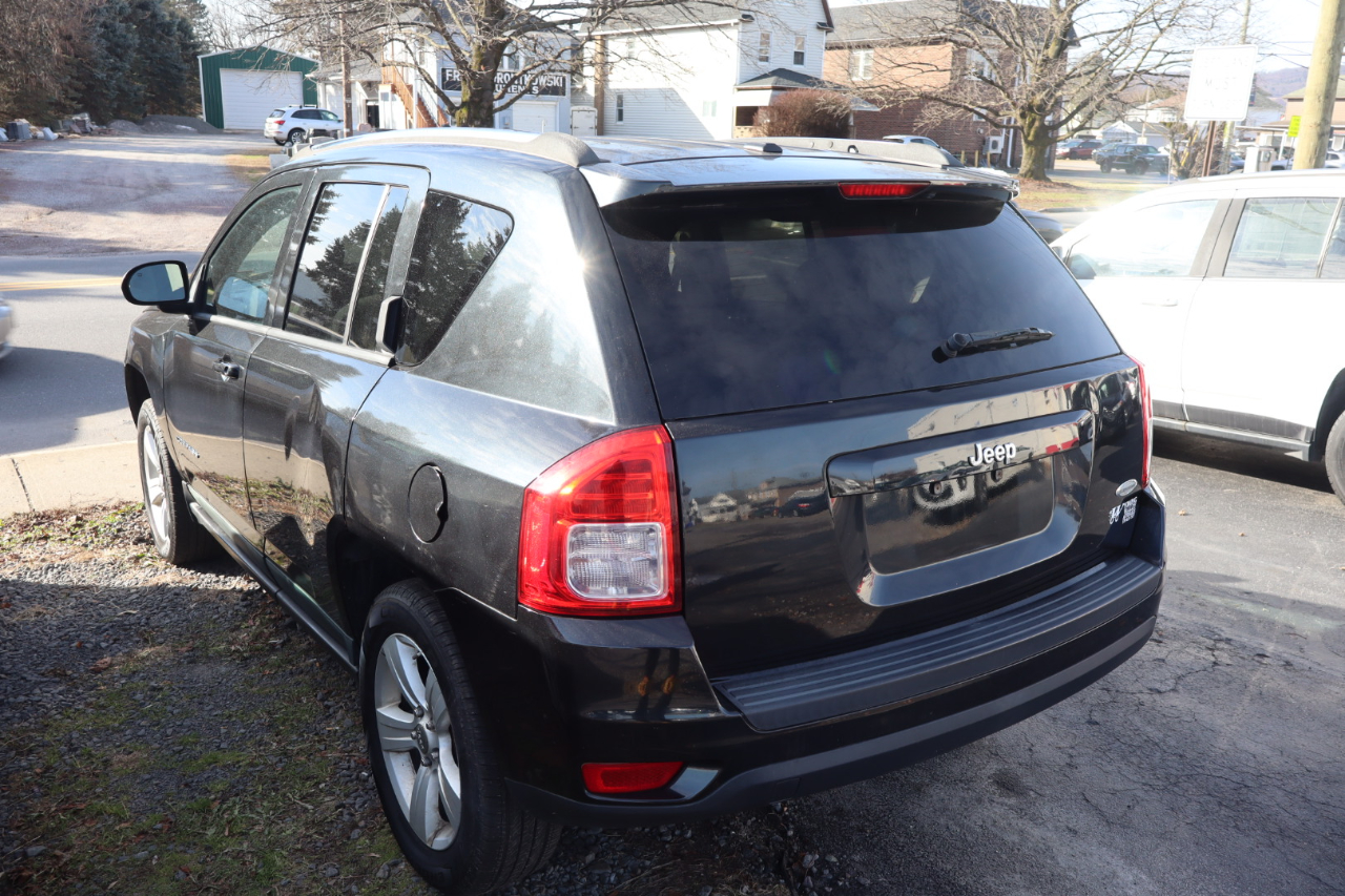 Jeep Compass Sport FWD 2011