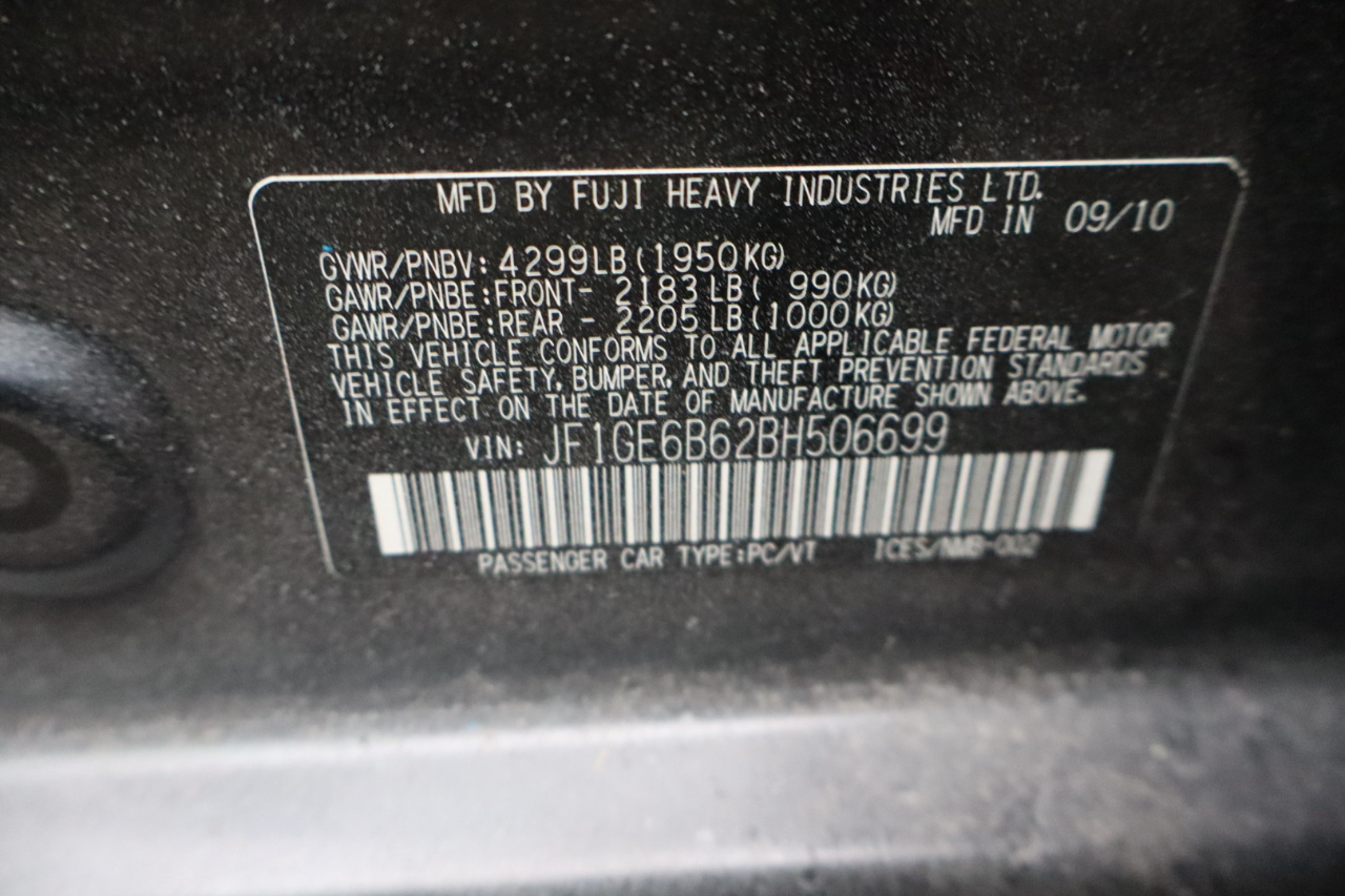 Subaru Impreza 2.5i Premium 4-Door 2011