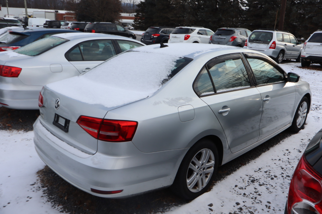 Volkswagen Jetta S 6A 2015